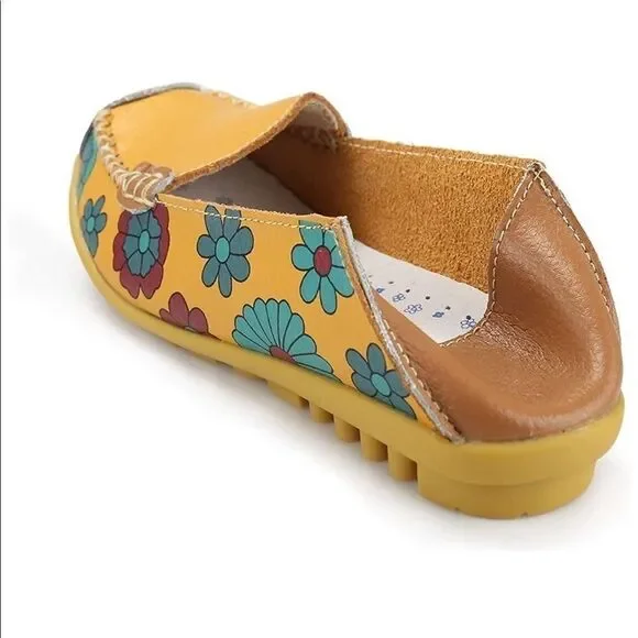 WOMEN’S Comfortable Leather Floral Print Loafers - Picture 4 of 6